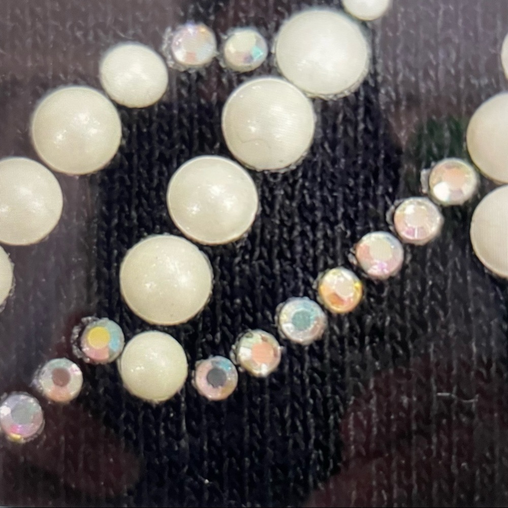 Graceland Pearl and Rhinestone Black tee. - Picture 3 of 3